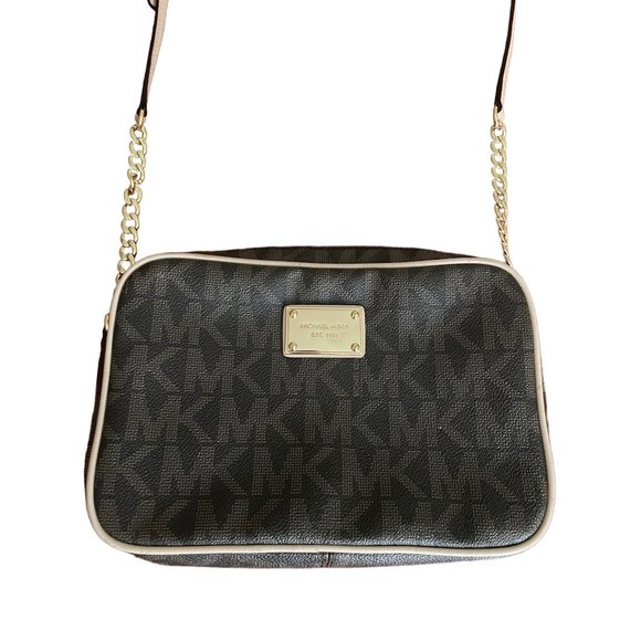 Michael Kors Handbags - Michael Kors Designer Cross Body Handbag